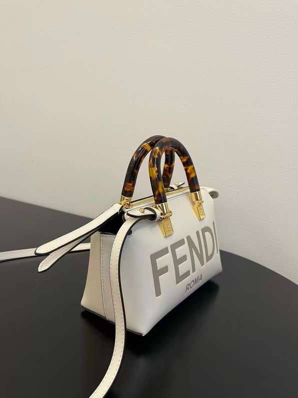 #0003 Fendi